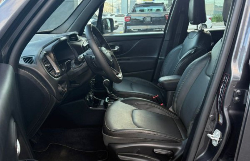 JEEP RENEGADE 2024 1.3 T270 Turbo Flex S 4x4 At9 - Carango - 130571 - Foto 9 JEEP RENEGADE 2024 1.3 T270 Turbo Flex S 4x4 At9 - Carango 130571 - Foto 9