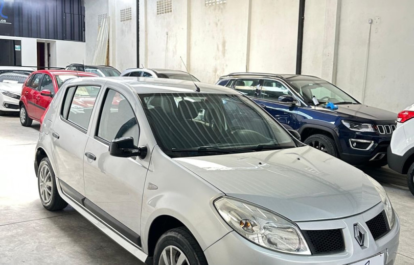RENAULT SANDERO 2011 SANDERO Expression Hi-Flex 1.6 8V 5p - Carango - 130521 - Foto 5 RENAULT SANDERO 2011 SANDERO Expression Hi-Flex 1.6 8V 5p - Carango 130521 - Foto 5