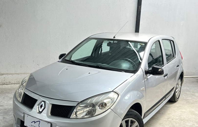 RENAULT SANDERO 2011 SANDERO Expression Hi-Flex 1.6 8V 5p - Carango - 130521 - Foto 1 RENAULT SANDERO 2011 SANDERO Expression Hi-Flex 1.6 8V 5p - Carango 130521 - Foto 1