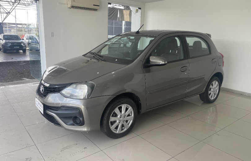 TOYOTA ETIOS 2020 1.5 X PLUS 16V FLEX 4P AUTOMATICO - Carango - 130517 - Foto 2 TOYOTA ETIOS 2020 1.5 X PLUS 16V FLEX 4P AUTOMATICO - Carango 130517 - Foto 2