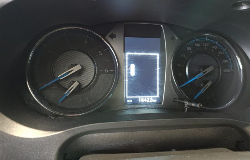 TOYOTA HILUX 2024 2.8 D-4D TURBO DIESEL CD CONQUEST 4X4 AUTOMÁTICO - Carango - 129390 - Foto 10 TOYOTA HILUX 2024 2.8 D-4D TURBO DIESEL CD CONQUEST 4X4 AUTOMÁTICO - Carango 129390 - Foto 10