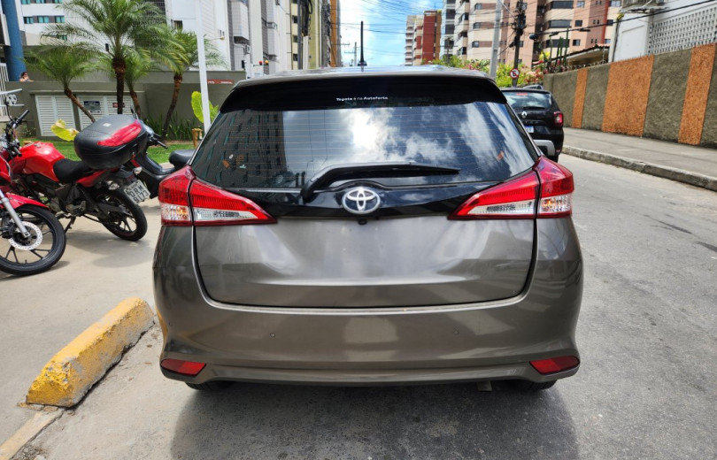 TOYOTA YARIS 2021 1.5 16V FLEX XL MANUAL - Carango - 130544 - Foto 4 TOYOTA YARIS 2021 1.5 16V FLEX XL MANUAL - Carango 130544 - Foto 4