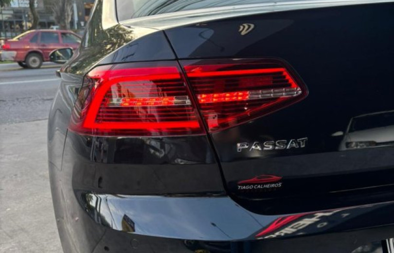 VOLKSWAGEN PASSAT 2018 2.0 16V TSI  HIGHLINE GASOLINA  - Carango - 130478 - Foto 6 VOLKSWAGEN PASSAT 2018 2.0 16V TSI  HIGHLINE GASOLINA  - Carango 130478 - Foto 6