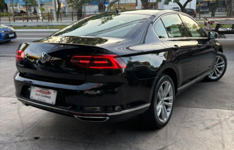 VOLKSWAGEN PASSAT 2018 2.0 16V TSI  HIGHLINE GASOLINA  - Carango - 130478 - Foto 5 VOLKSWAGEN PASSAT 2018 2.0 16V TSI  HIGHLINE GASOLINA  - Carango 130478 - Foto 5