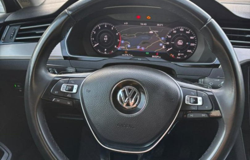 VOLKSWAGEN PASSAT 2018 2.0 16V TSI  HIGHLINE GASOLINA  - Carango - 130478 - Foto 8 VOLKSWAGEN PASSAT 2018 2.0 16V TSI  HIGHLINE GASOLINA  - Carango 130478 - Foto 8