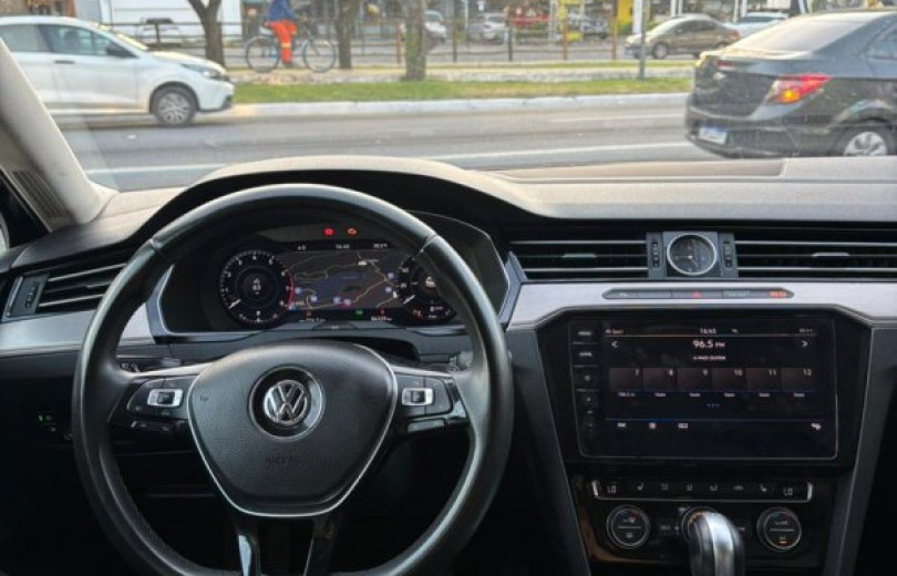 VOLKSWAGEN PASSAT 2018 2.0 16V TSI  HIGHLINE GASOLINA  - Carango - 130478 - Foto 7 VOLKSWAGEN PASSAT 2018 2.0 16V TSI  HIGHLINE GASOLINA  - Carango 130478 - Foto 7