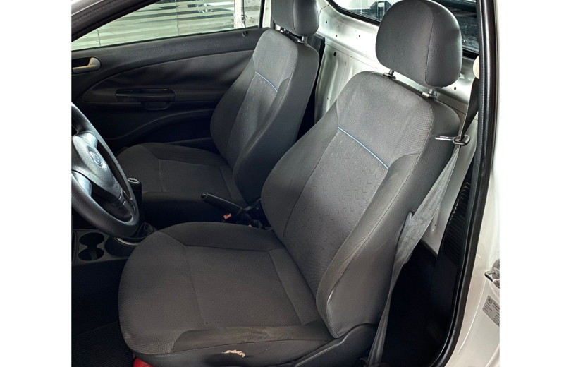 VOLKSWAGEN SAVEIRO 2013 1.6 MI CS 8V FLEX 2P MANUAL G.V - Carango - 130556 - Foto 4 VOLKSWAGEN SAVEIRO 2013 1.6 MI CS 8V FLEX 2P MANUAL G.V - Carango 130556 - Foto 4