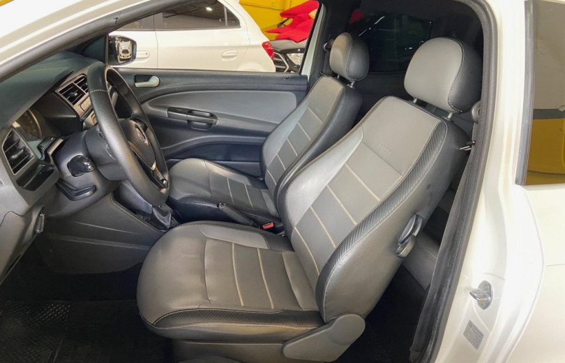 VOLKSWAGEN SAVEIRO 2017 1.6 CROSS CD 16V FLEX 2P MANUAL - Carango - 130528 - Foto 8 VOLKSWAGEN SAVEIRO 2017 1.6 CROSS CD 16V FLEX 2P MANUAL - Carango 130528 - Foto 8
